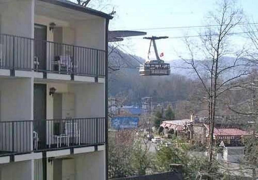 Downtown Gatlinburg Apartment Экстерьер фото